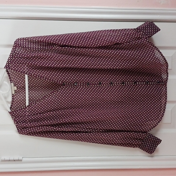 PLEIONE LONG CUFFED SLEEVE V NECK BUTTON UP BLOUSE - Picture 1 of 7